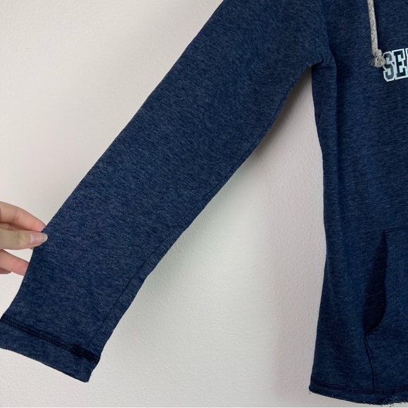 Seattle Kraken Hockey Hoodie Women's Medium Drawstring Pullover Sweatshirt Sport - Picture 4 of 8